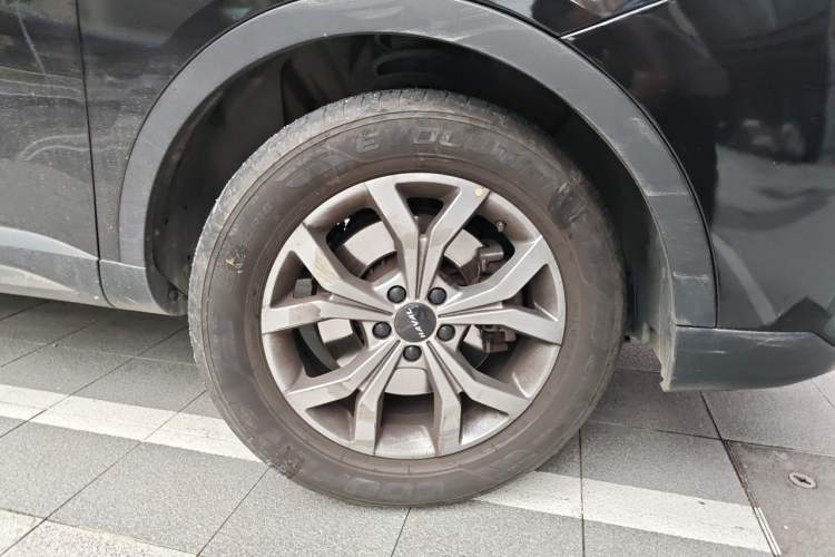 Used Haval H6 2021 National Trend Edition 1.5T Automatic Champion Version Right Front Wheel Hub