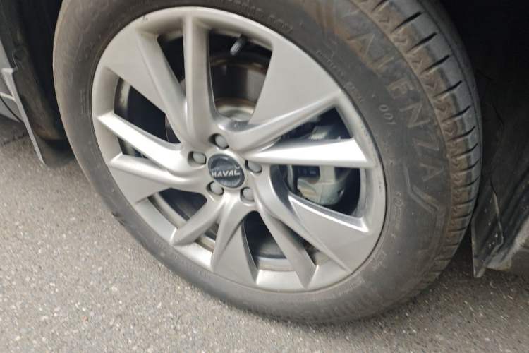 Used Haval H6 2021 3rd Generation 1.5T Automatic Two-Wheel Drive Supreme+ Right Front Wheel Hub