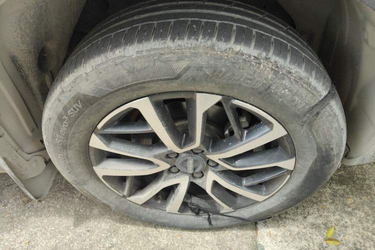 Used Haval H6 2021 3rd Generation 1.5T Automatic Two-Wheel Drive Max Right Front Wheel Hub