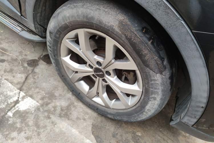 Used Haval H6 2021 National Trend Edition 1.5T Automatic Champion Version Right Front Wheel Hub
