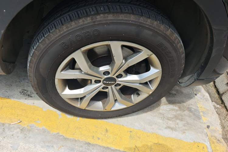 Used Haval H6 2021 National Trend Edition 1.5T Automatic Champion Version Right Front Wheel Hub