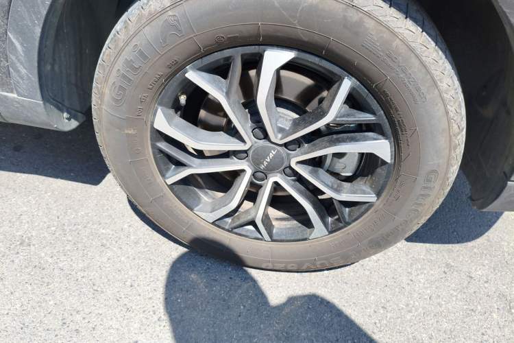 Used Haval H6 2021 National Trend Edition 1.5T Automatic Urban Version Right Front Wheel Hub