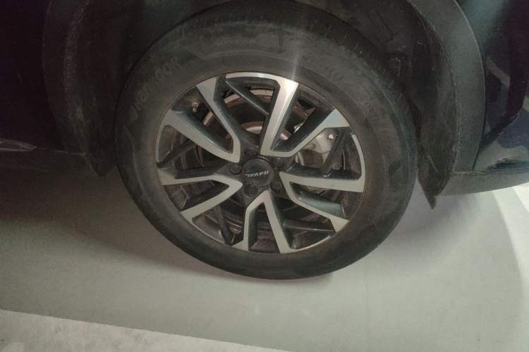Used Haval H6 2021 3rd Generation 1.5T Automatic Two-Wheel Drive Pro Right Front Wheel Hub