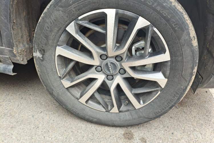 Used Haval H6 2021 3rd Generation 1.5T Automatic Two-Wheel Drive Max Right Front Wheel Hub