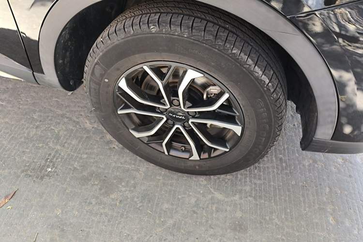 Used Haval H6 2021 National Trend Edition 1.5T Automatic Urban Version Right Front Wheel Hub