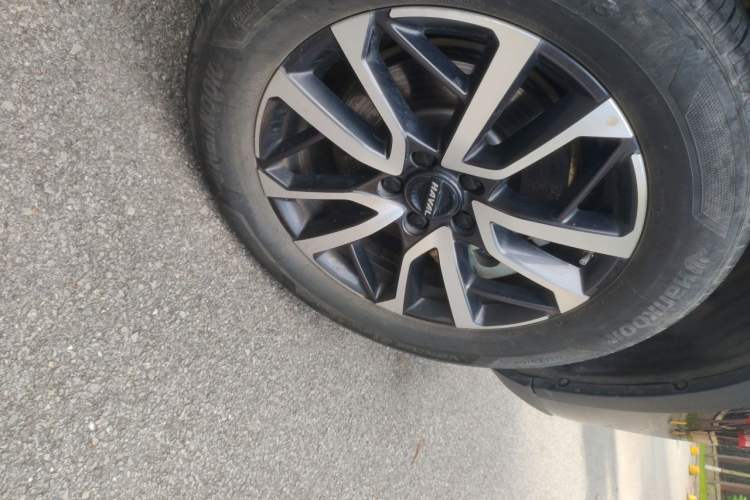 Used Haval H6 2021 3rd Generation 1.5T Automatic Two-Wheel Drive Max Right Front Wheel Hub