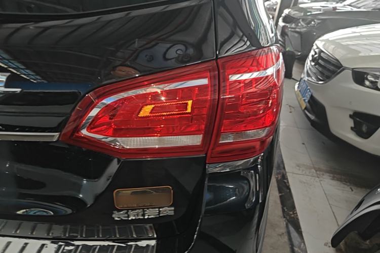 Used Haval H6 2021 Sport Edition 1.5T Automatic Elite Smart Connectivity Model U-Shape Grille Right Rear Taillight