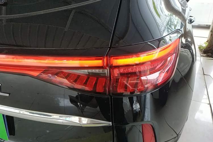 Used Haval H6 2021 3rd Generation 1.5T Automatic Two-Wheel Drive Max Right Rear Taillight