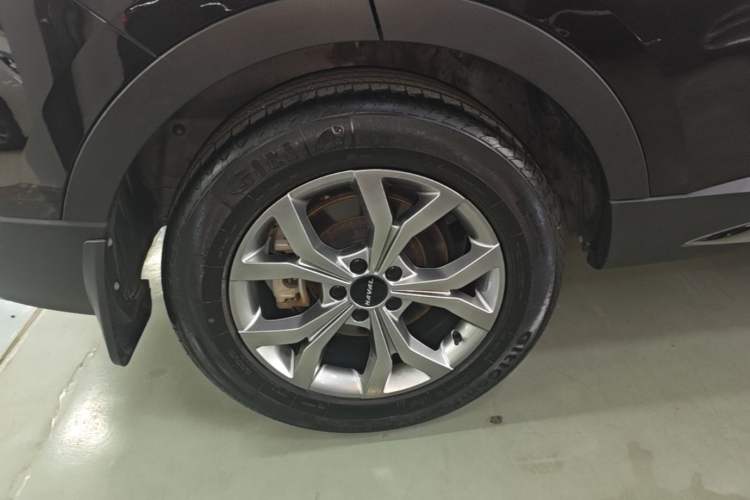 Used Haval H6 2021 National Trend Edition 1.5T Automatic Champion Version Right Rear Wheel Hub