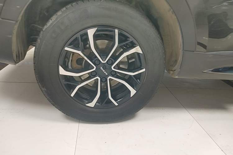 Used Haval H6 2021 National Trend Edition 1.5T Automatic Urban Version Right Rear Wheel Hub