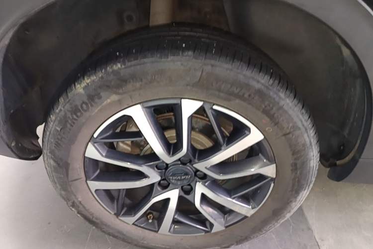 Used Haval H6 2021 3rd Generation 1.5T Automatic Two-Wheel Drive Max Right Rear Wheel Hub