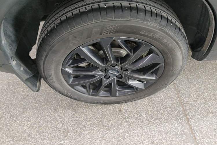 Used Haval H6 2021 3rd Generation 1.5T Automatic Two-Wheel Drive Max Right Rear Wheel Hub