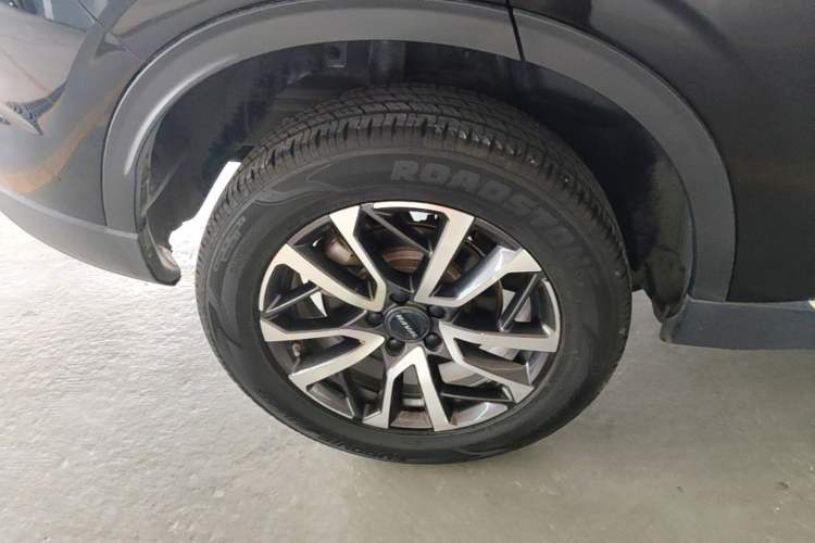 Used Haval H6 2021 3rd Generation 1.5T Automatic Two-Wheel Drive Pro Right Rear Wheel Hub