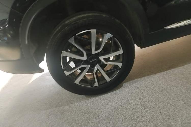 Used Haval H6 2021 3rd Generation 1.5T Automatic Two-Wheel Drive Max Right Rear Wheel Hub