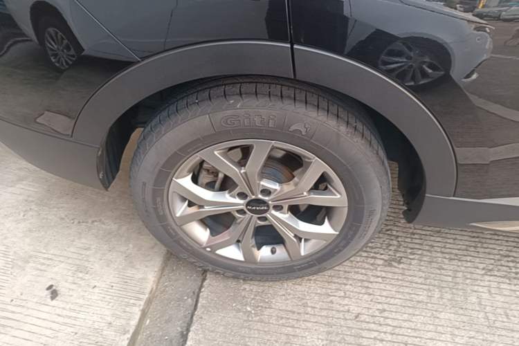 Used Haval H6 2021 National Trend Edition 1.5T Automatic Champion Version Right Rear Wheel Hub