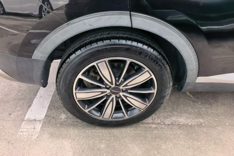 Used Haval H6 2021 2.0 GDIT Automatic Champion Edition Right Rear Wheel Hub