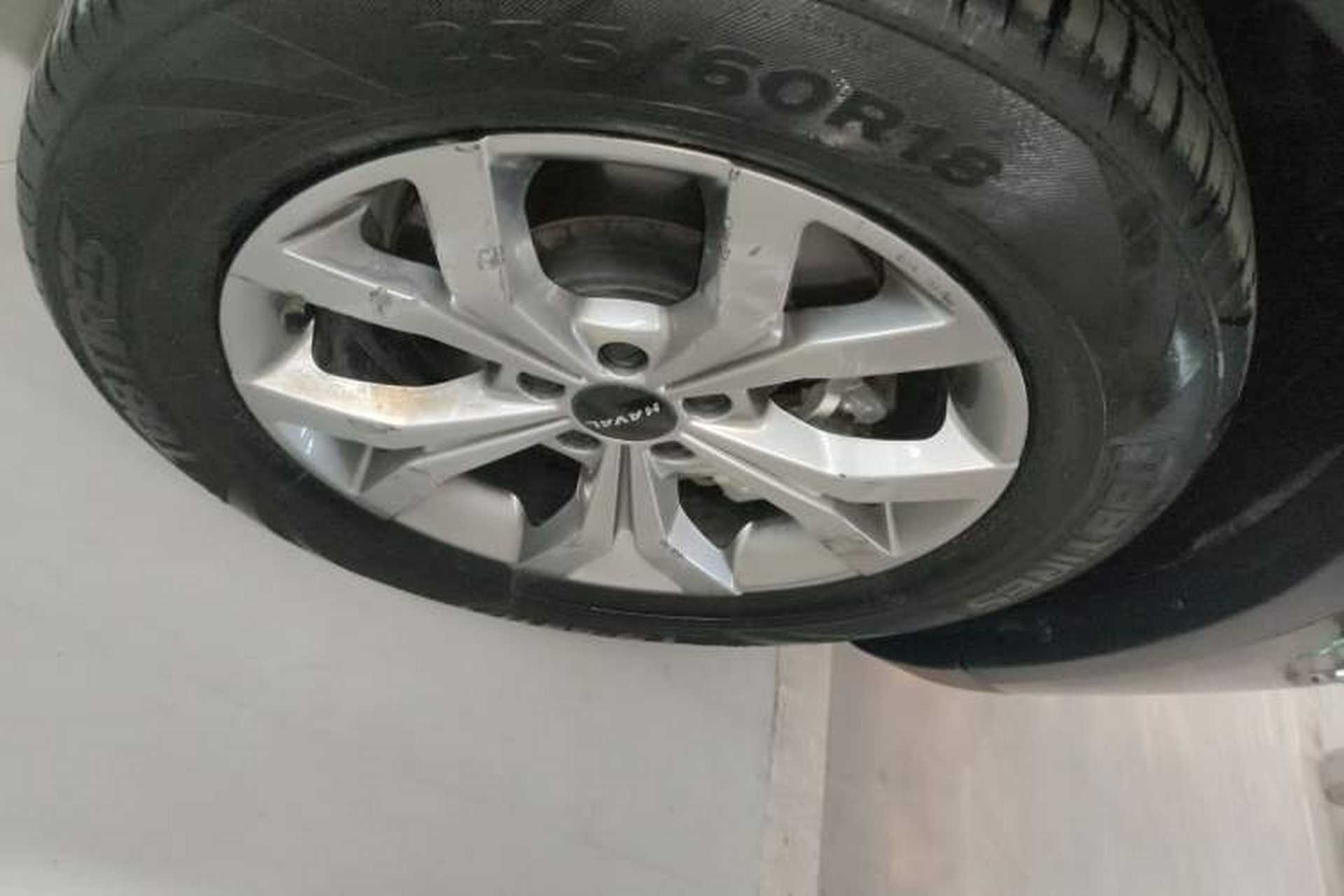 Used Haval H6 2021 National Trend Edition 1.5T Automatic Champion Version Right Rear Wheel Hub