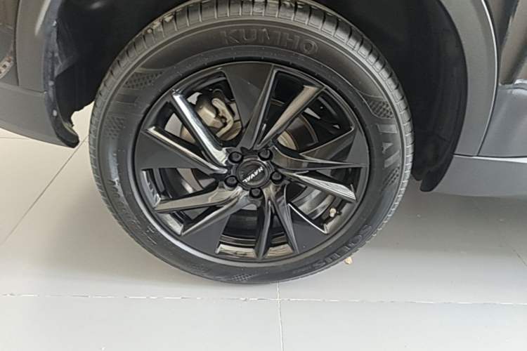 Used Haval H6 2021 3rd Generation 2.0T Automatic Two-Wheel Drive Max Right Rear Wheel Hub