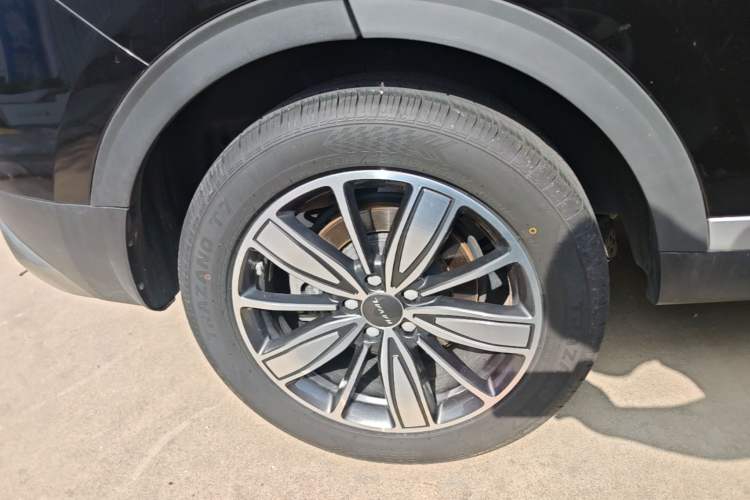 Used Haval H6 2021 1.5 GDIT Automatic Luxury Edition Right Rear Wheel Hub
