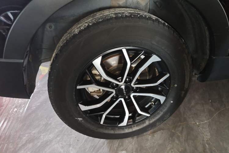 Used Haval H6 2021 National Trend Edition 1.5T Automatic Urban Version Right Rear Wheel Hub
