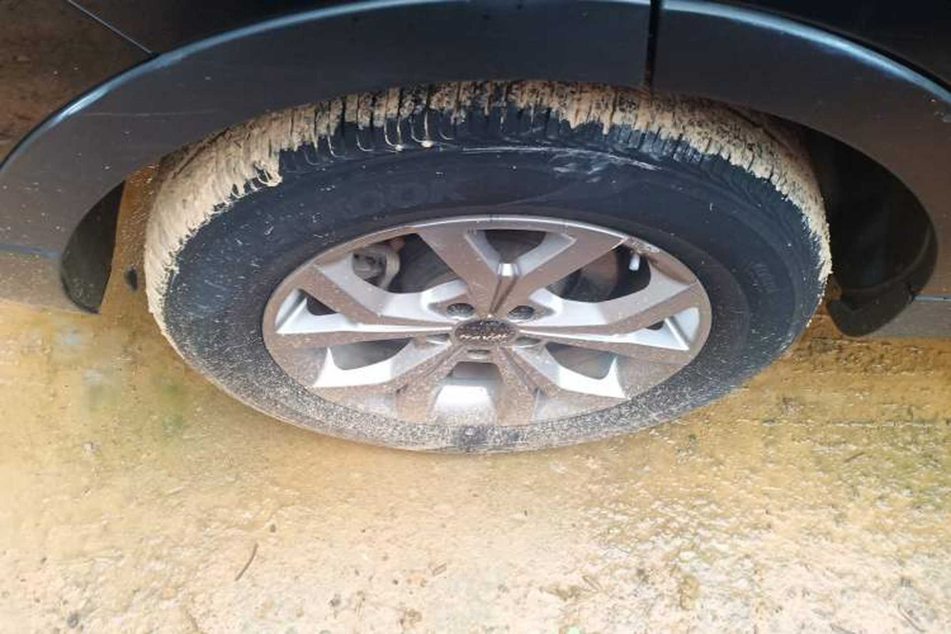 Used Haval H6 2021 National Trend Edition 1.5T Automatic Champion Version Right Rear Wheel Hub