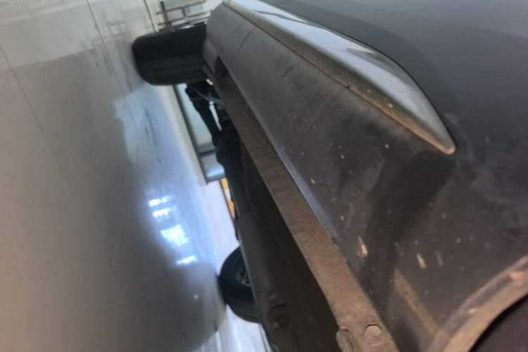 Used Haval H6 2021 National Trend Edition 1.5 GDIT Automatic Ultra-Luxury Version Right Side Sill