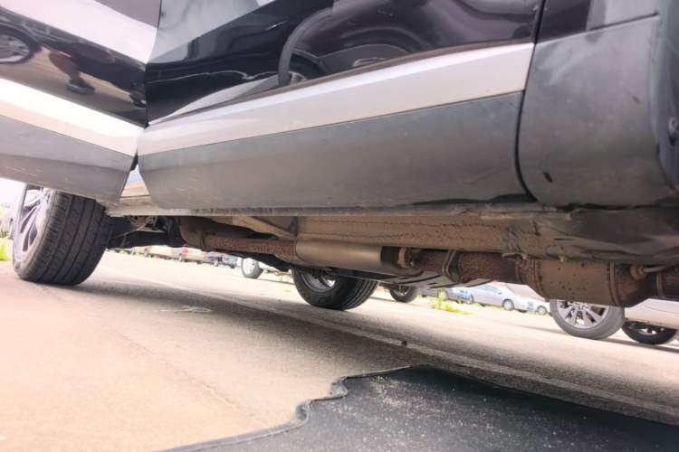 Used Haval H6 2021 2.0 GDIT Automatic Champion Edition Right Side Sill