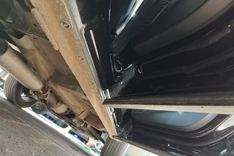 Used Haval H6 2021 National Trend Edition 2.0 GDIT Automatic Champion Version Right Side Sill
