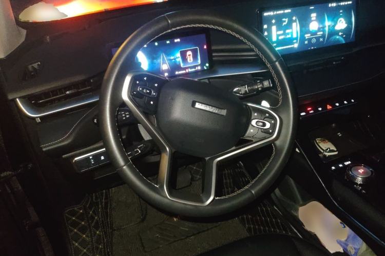 Used Haval H6 2021 3rd Generation 1.5T Automatic Two-Wheel Drive Max Steering Wheel