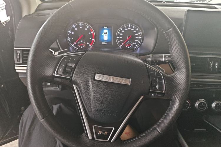 Used Haval H6 2021 Sport Edition 1.5T Automatic Elite Smart Connectivity Model with Hexagonal Grille Steering Wheel