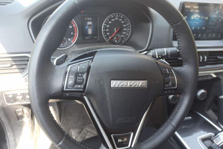 Used Haval H6 2021 Sport Edition 1.5T Automatic Elite Smart Connectivity Model U-Shape Grille Steering Wheel