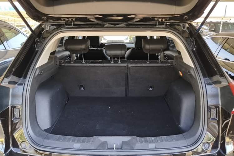 Used Haval H6 2021 1.5 GDIT Automatic Champion Edition Trunk