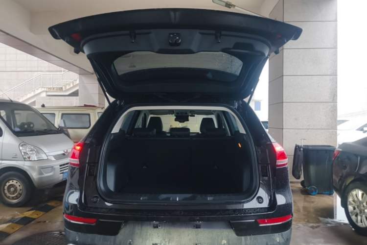Used Haval H6 2021 1.5 GDIT Automatic Champion Edition Trunk