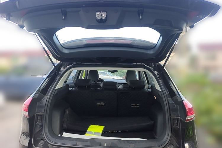 Used Haval H6 2021 2.0 GDIT Automatic Champion Edition Trunk
