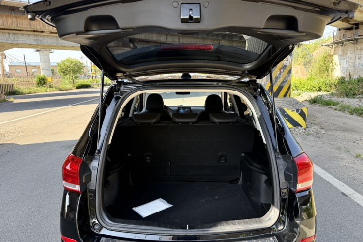 Used Haval H6 2021 Sport Edition 1.5T Automatic Elite Smart Connectivity Model with Hexagonal Grille Trunk