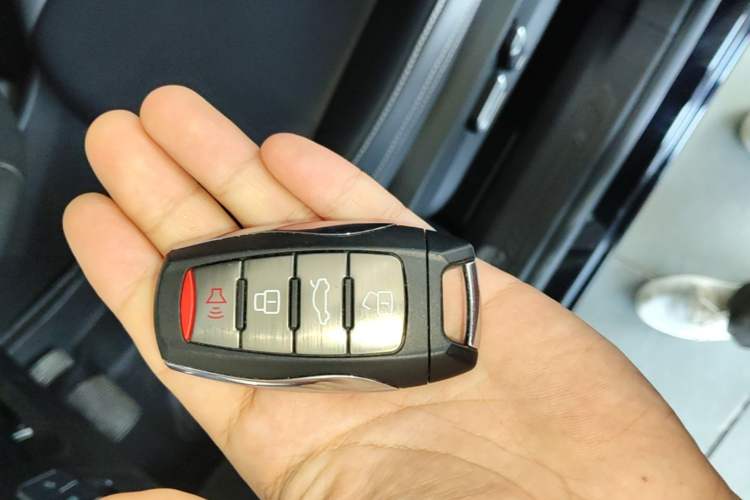 Used Haval H6 2021 3rd Generation 1.5T Automatic Two-Wheel Drive Pro Vehicle Key