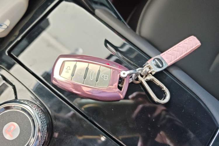 Used Haval H6 2021 3rd Generation 1.5T Automatic Two-Wheel Drive Max Vehicle Key