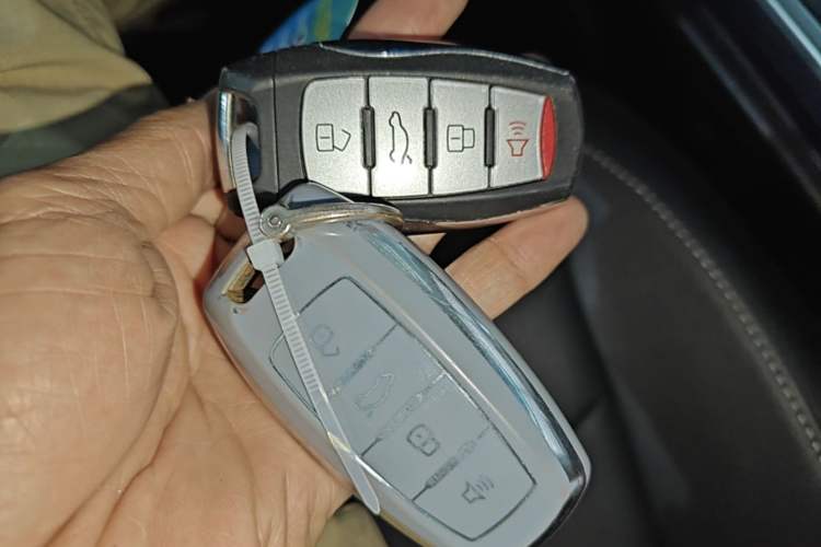 Used Haval H6 2021 Sport Edition 1.5T Automatic Elite Smart Connectivity Model U-Shape Grille Vehicle Key