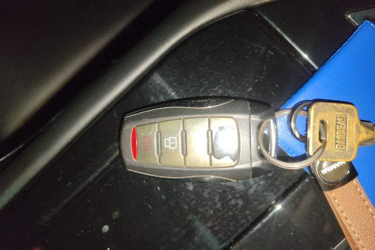 Used Haval H6 2021 3rd Generation 1.5T Automatic Two-Wheel Drive Pro Vehicle Key