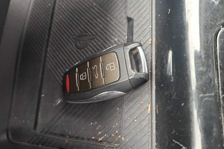 Used Haval H6 2021 3rd Generation 1.5T Automatic Two-Wheel-Drive Supreme Vehicle Key