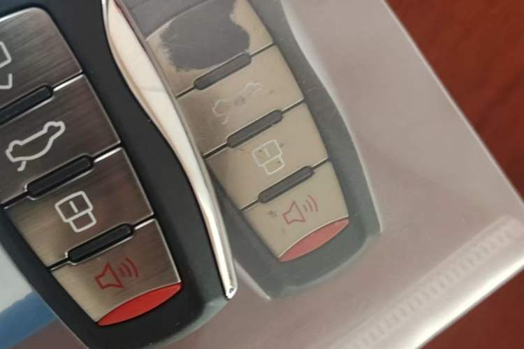 Used Haval H6 2021 3rd Generation 1.5T Automatic Two-Wheel Drive Pro Vehicle Key