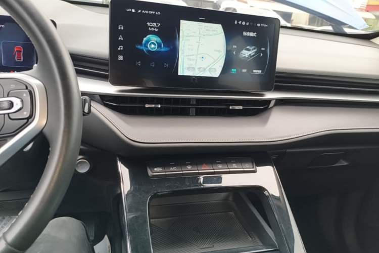 Used Haval H6 2021 3rd Generation 2.0T Automatic All-Wheel Drive Max Audio And AC Panel
