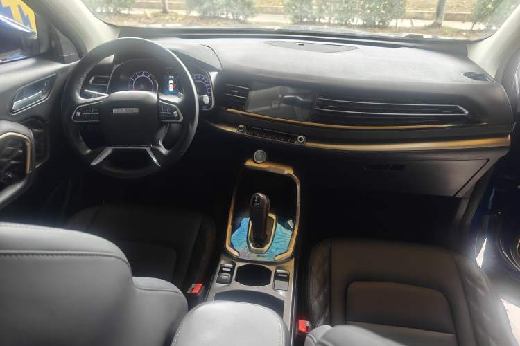 Used Haval H6 2021 1.5T Automatic Champion Edition Center Console