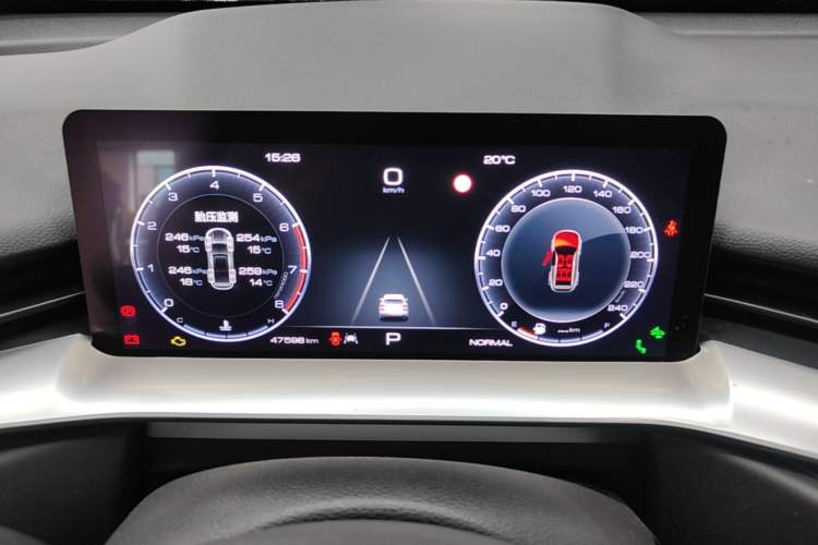 Used Haval H6 2021 3rd Generation 1.5T Automatic Two-Wheel-Drive Supreme Instrument Cluster