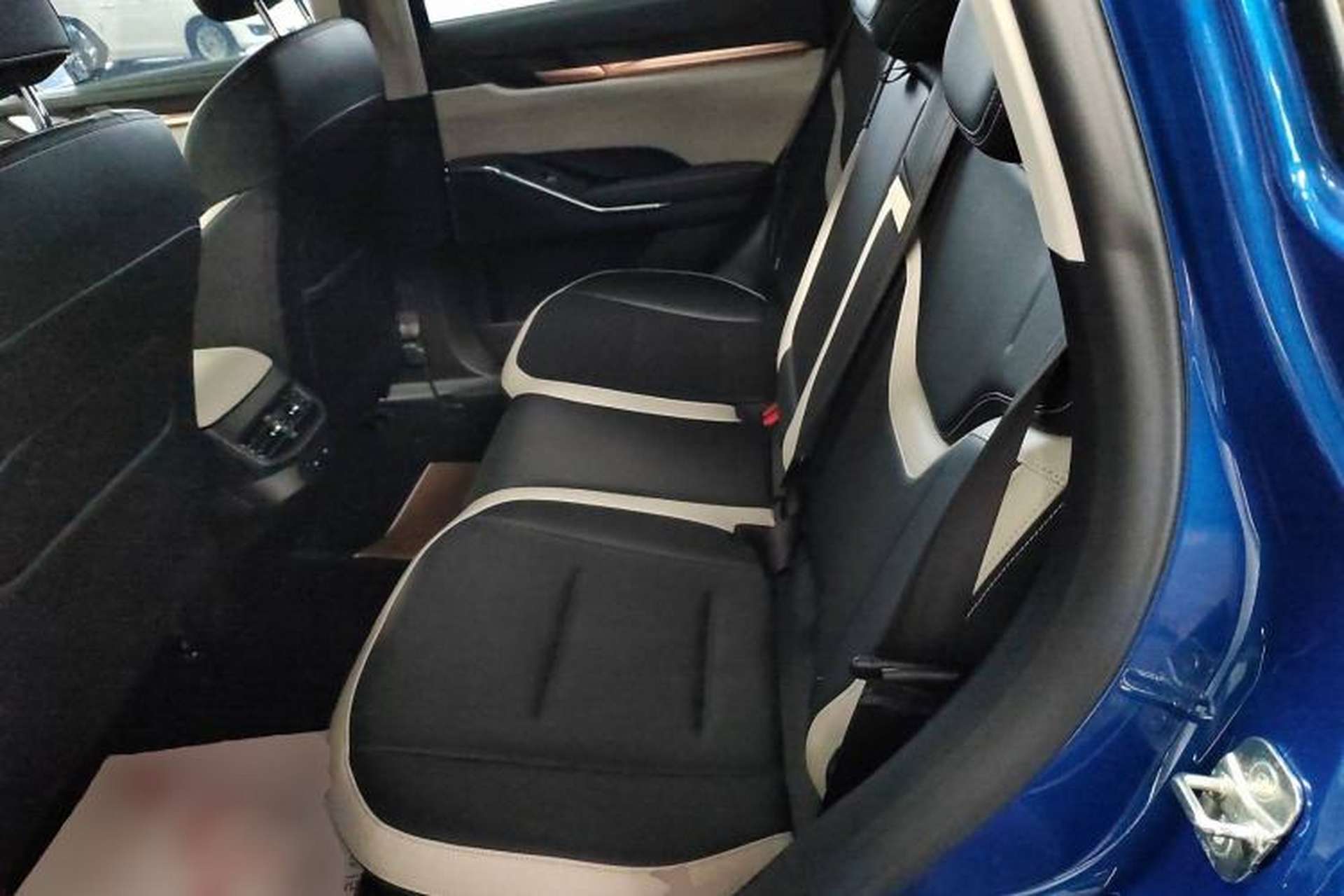 Used Haval H6 2021 3rd Generation 2.0T Automatic All-Wheel Drive Supreme Left Rear Seat
