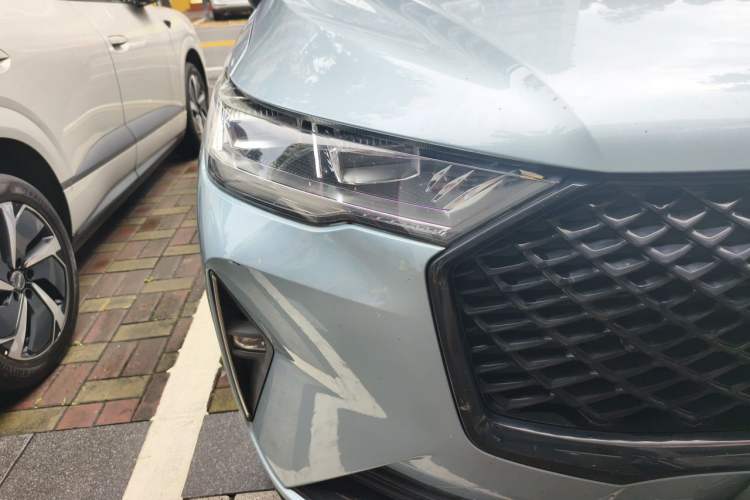 Used Haval H6 2021 3rd Generation 2.0T Automatic Two-Wheel Drive Max Right Front Headlight