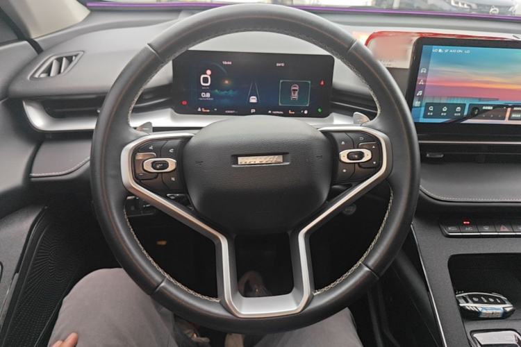 Used Haval H6 2021 3rd Generation 1.5T Automatic Two-Wheel Drive Max Steering Wheel