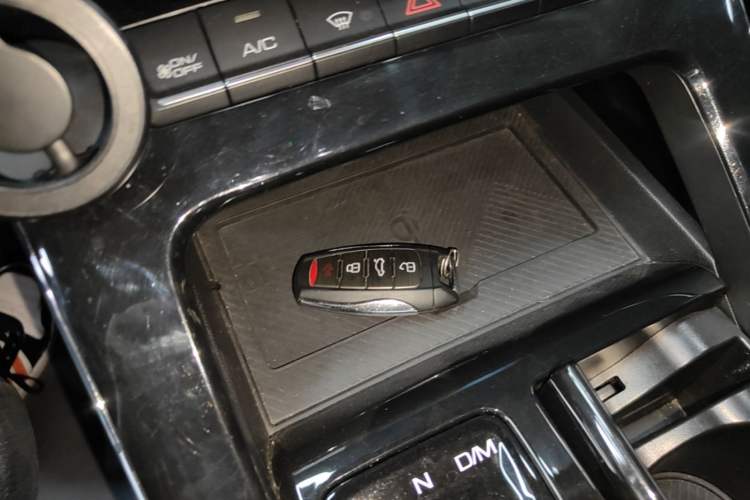 Used Haval H6 2021 3rd Generation 1.5T Automatic Two-Wheel-Drive Supreme Vehicle Key