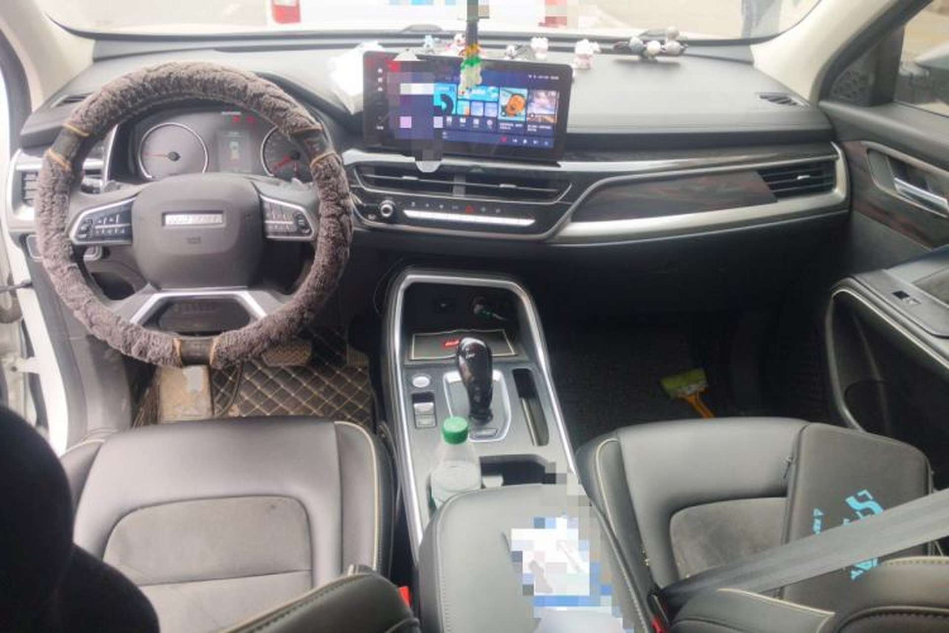 Used Haval H6 2021 National Trend Edition 1.5T Automatic Urban Version Center Console