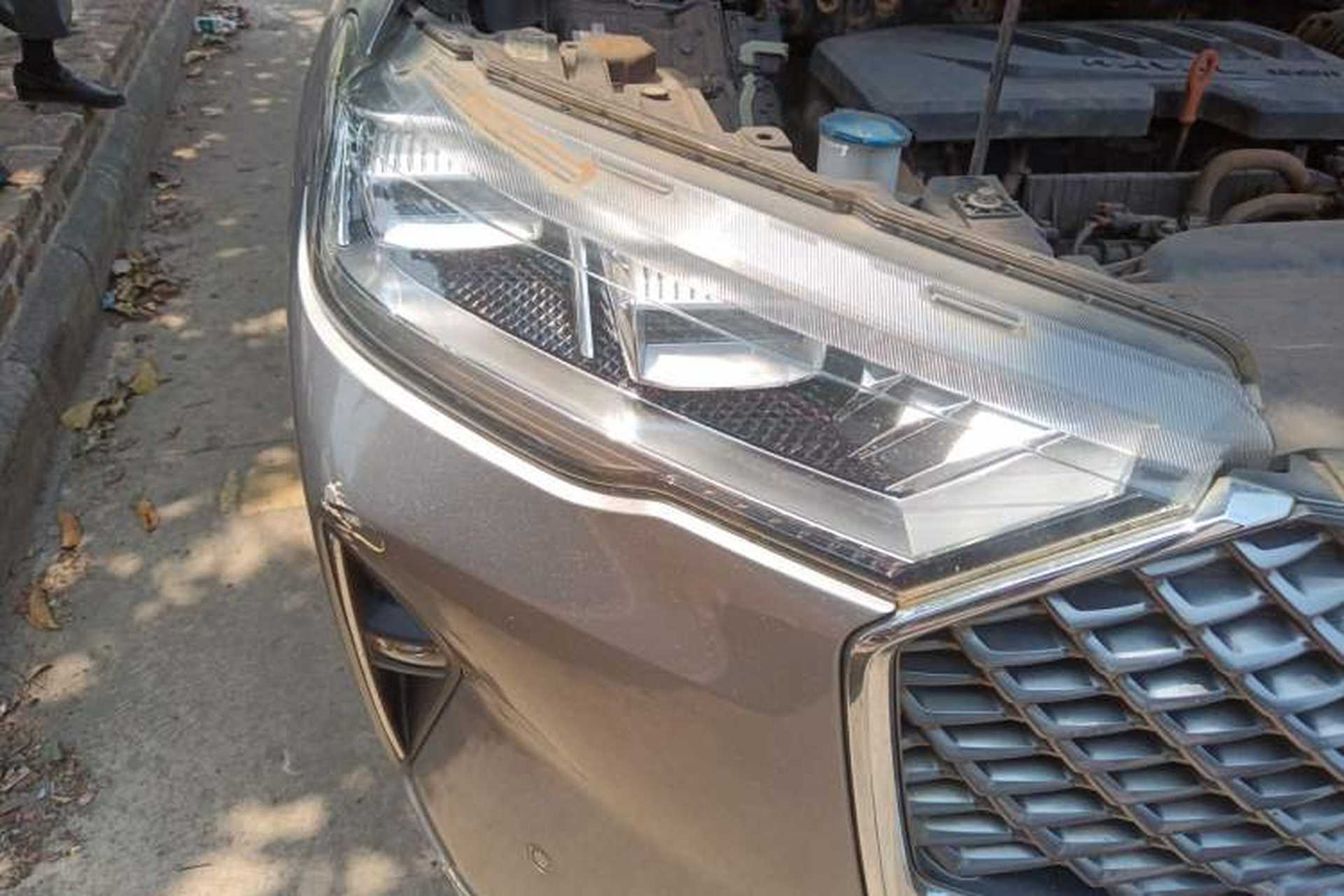 Used Haval H6 2021 3rd Generation 1.5T Automatic Two-Wheel Drive Supreme+ Right Front Headlight